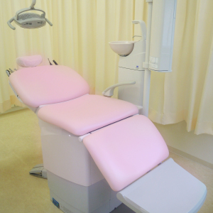 診察用チェア(倒)